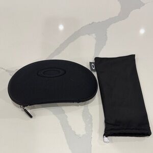 Oakley Black Sunglasses Case and Pouch Set